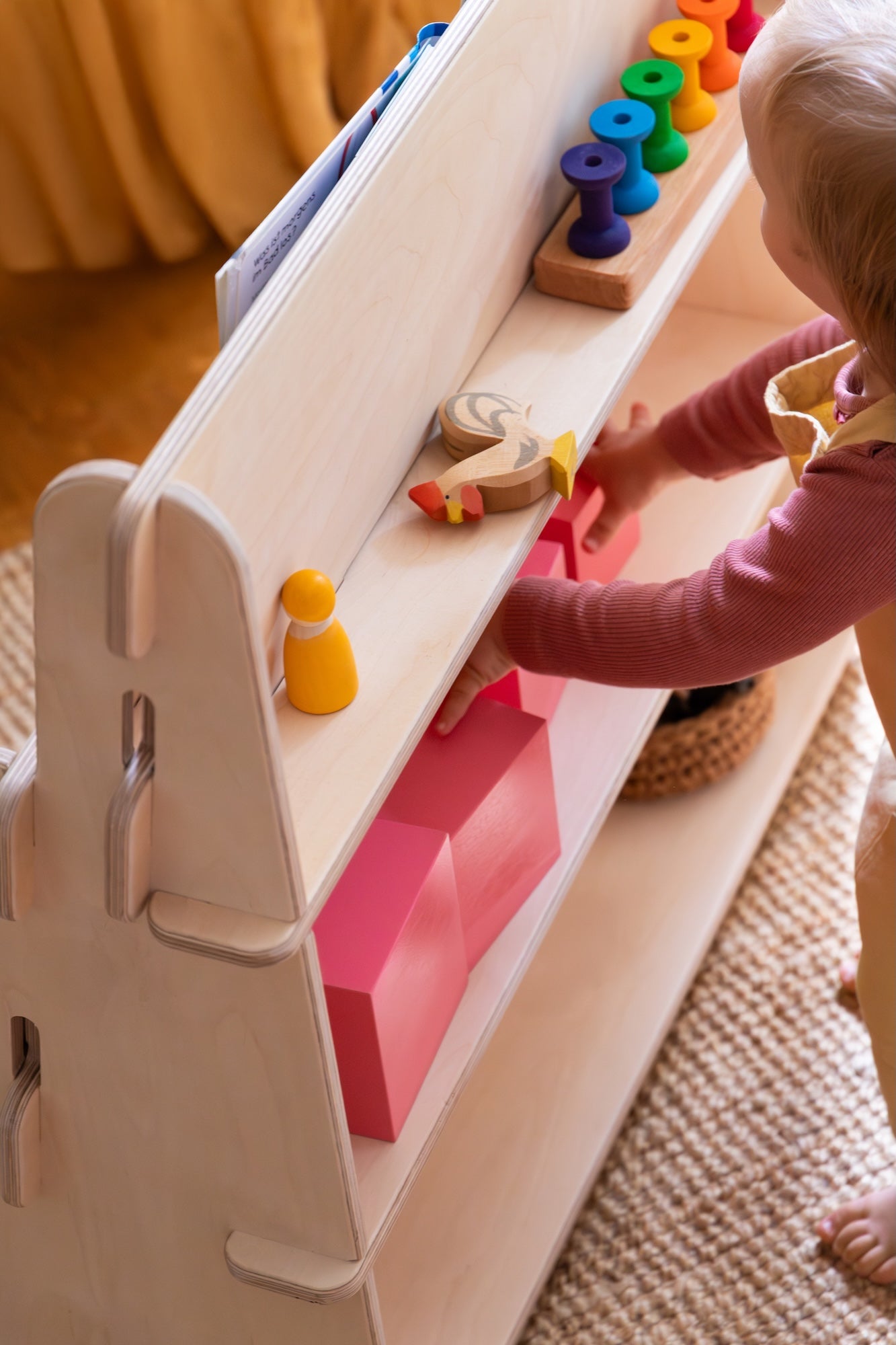 Montessori Bücherregal Hermann