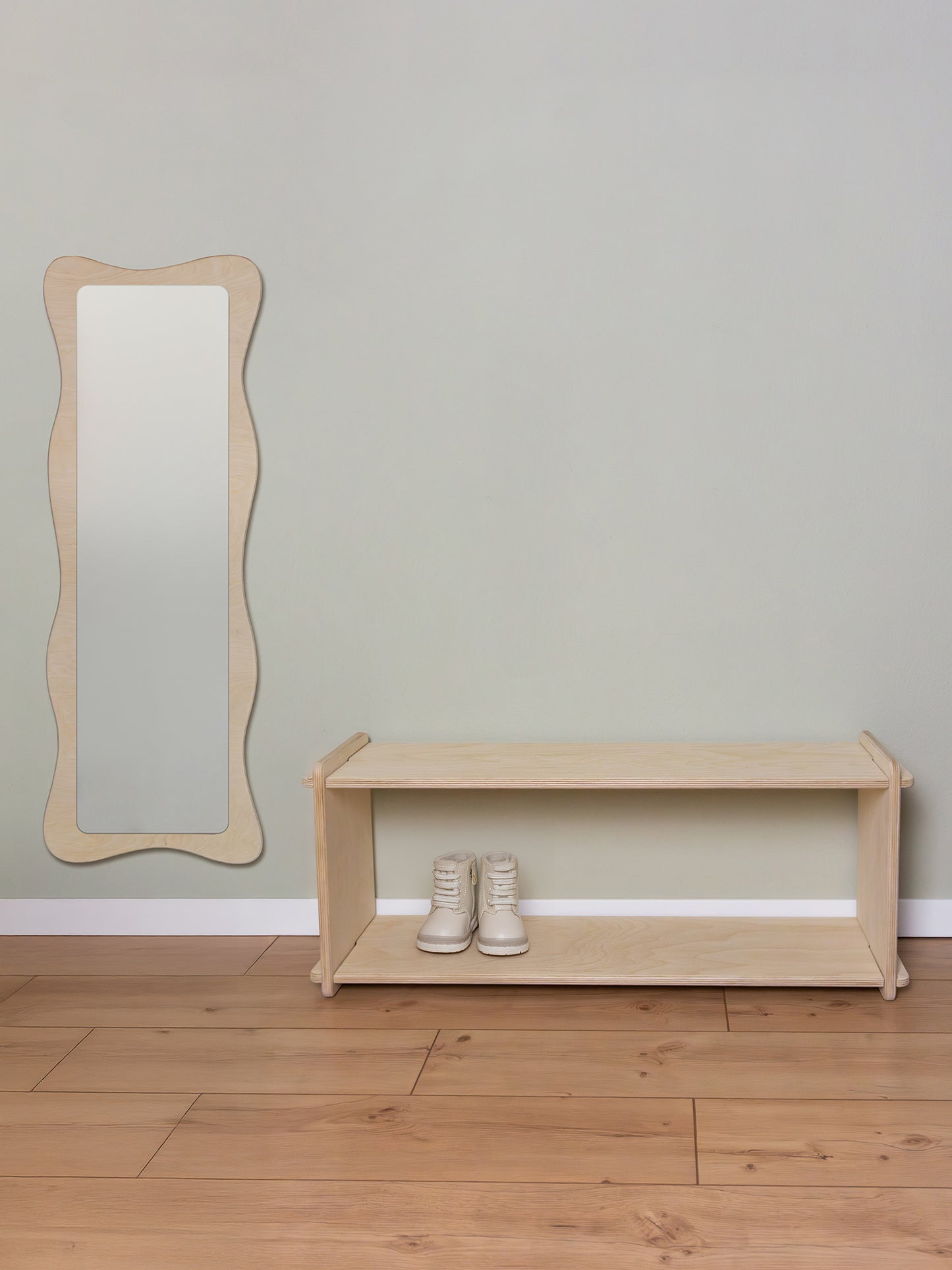 Montessori Baby- und Kinderspiegel Mira