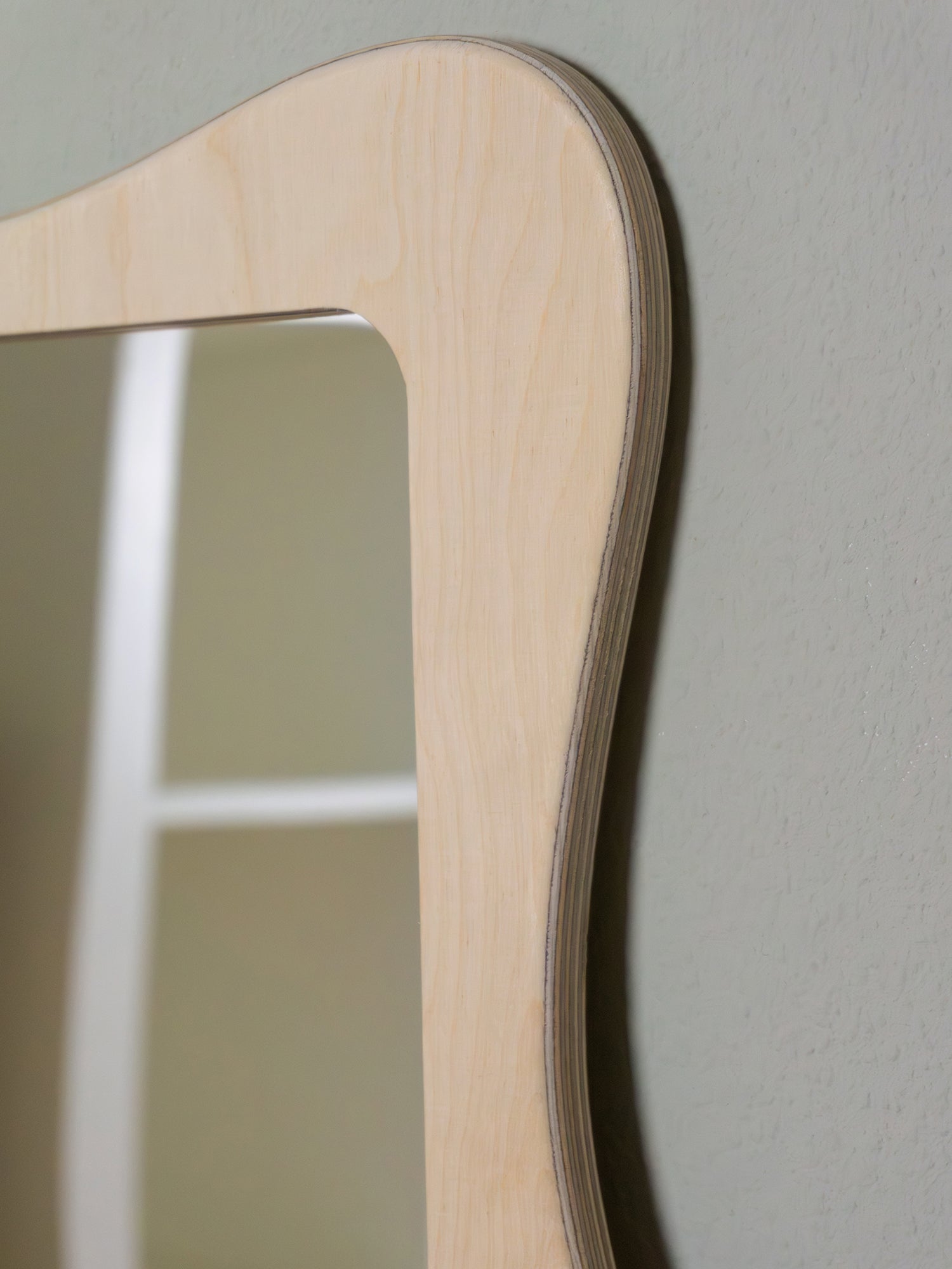 Montessori Baby- und Kinderspiegel Mira