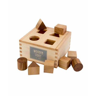 Sortierbox aus Holz, spielerisch Formen begreifen